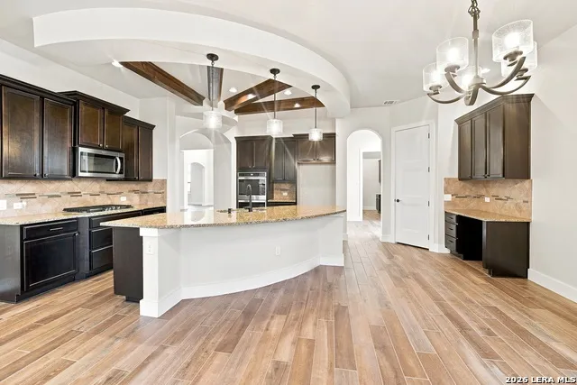 3587 King Ter Bulverde, TX 78163
