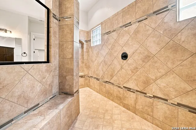 3587 King Ter Bulverde, TX 78163