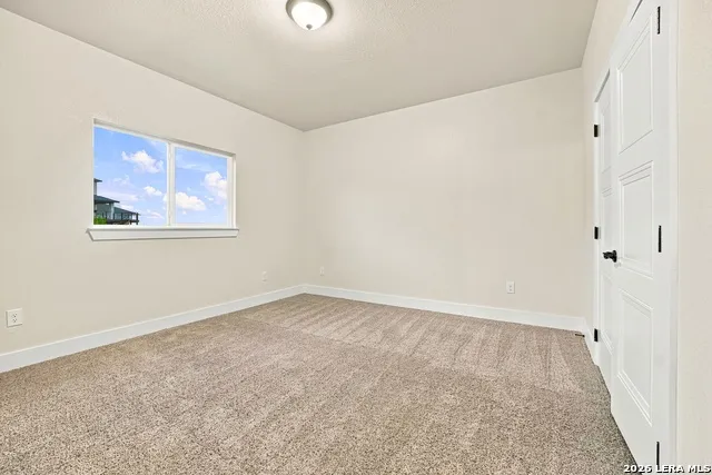 3587 King Ter Bulverde, TX 78163