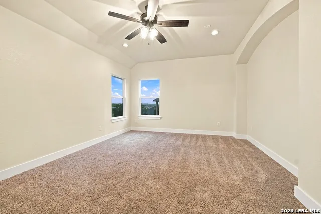 3587 King Ter Bulverde, TX 78163