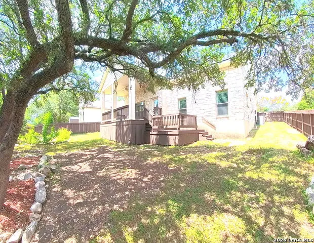 17818 WINTER HL San Antonio, TX 78258