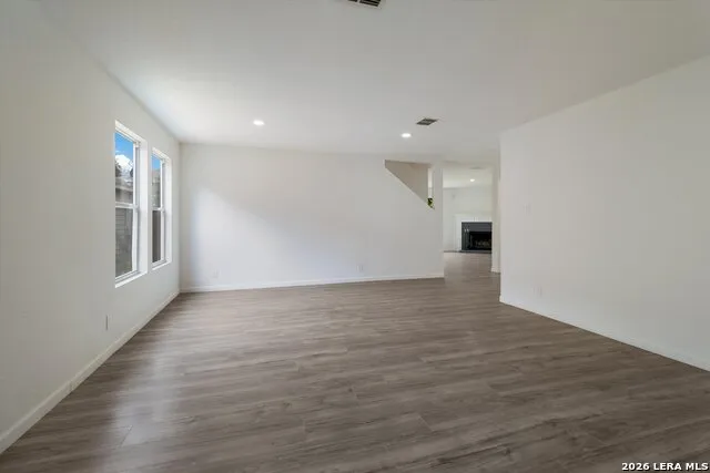 7827 Oakdale Park San Antonio, TX 78254