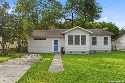 303 AERO AVE