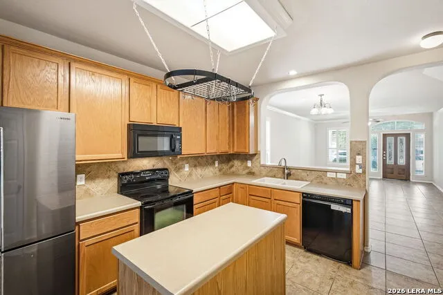 544 Foxford Run Schertz, TX 78108