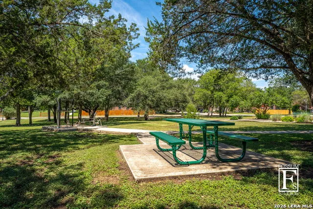 544 Foxford Run Schertz, TX 78108