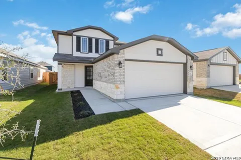 2326 Dry Moss Way