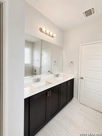 160 Sambar Main Schertz, TX 78108