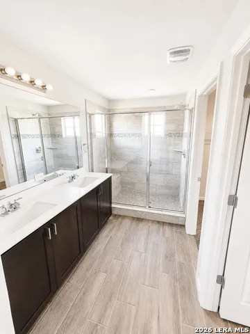 160 Sambar Main Schertz, TX 78108