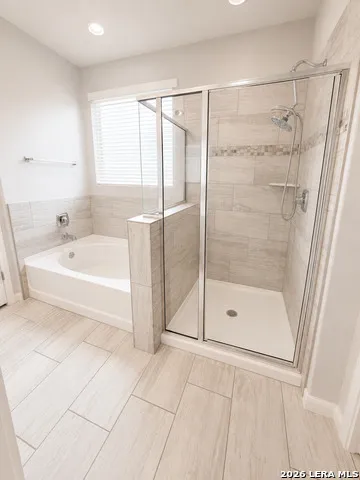 160 Sambar Main Schertz, TX 78108