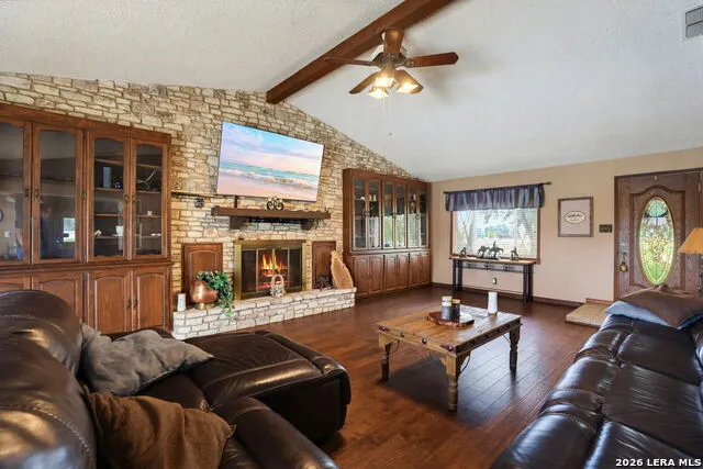 12591 LAVERNIA RD St Hedwig, TX 78152