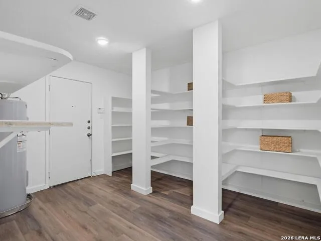 1687 Fir Cir Schertz, TX 78154