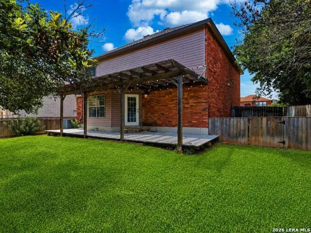 1687 Fir Cir Schertz, TX 78154
