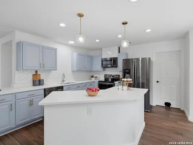 1687 Fir Cir Schertz, TX 78154
