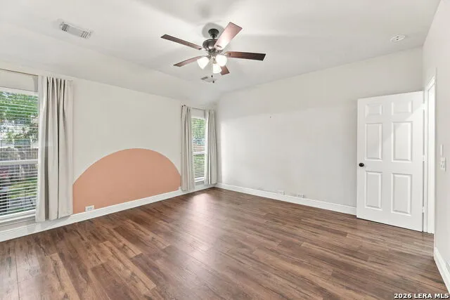 4717 WINDY RDG Schertz, TX 78154