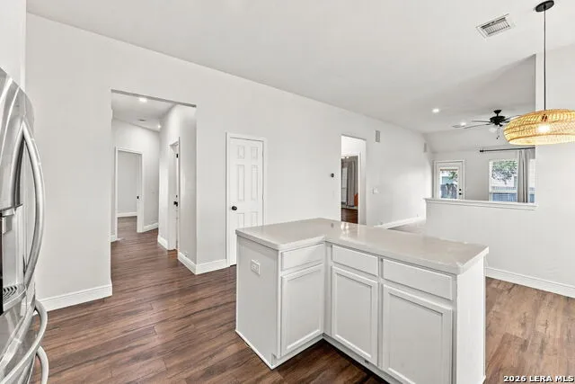4717 WINDY RDG Schertz, TX 78154