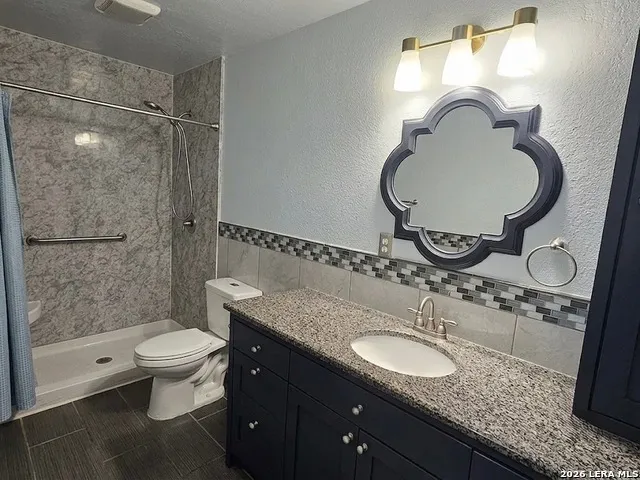 9410 Hacienda Acres San Antonio, TX 78245