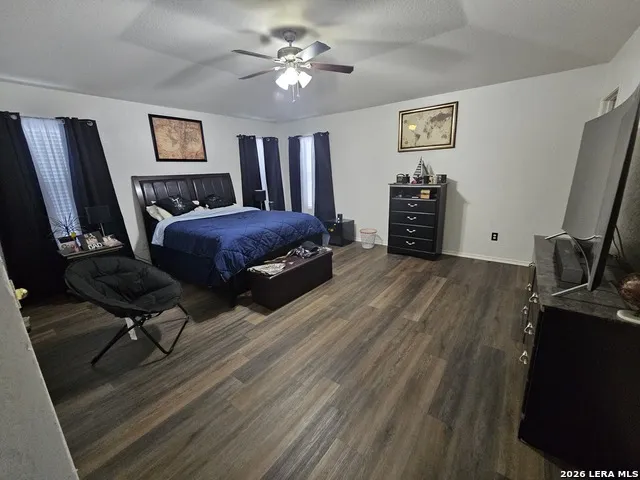 9410 Hacienda Acres San Antonio, TX 78245