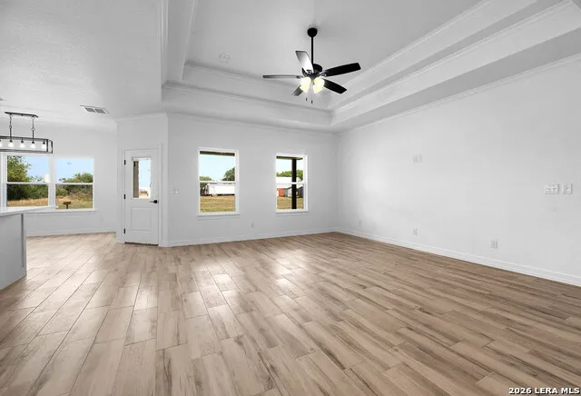 112 Rustic Woods Marion, TX 78124