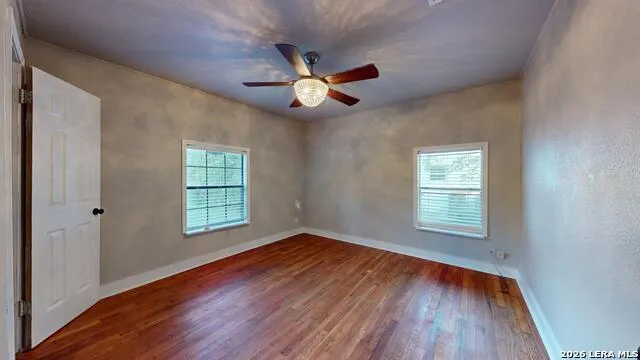 407 1ST ST Schertz, TX 78154