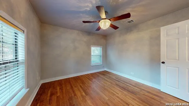407 1ST ST Schertz, TX 78154