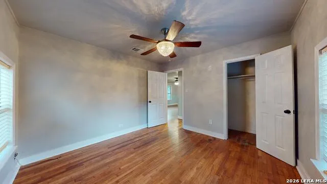 407 1ST ST Schertz, TX 78154