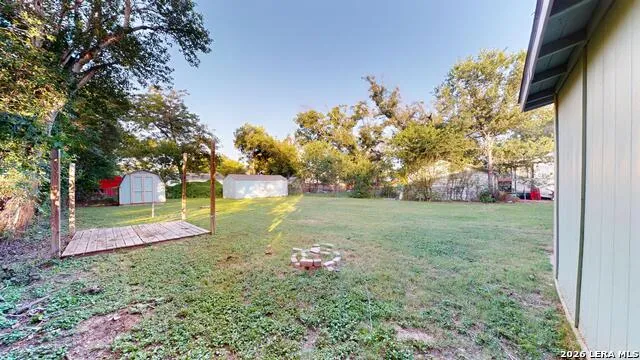 407 1ST ST Schertz, TX 78154