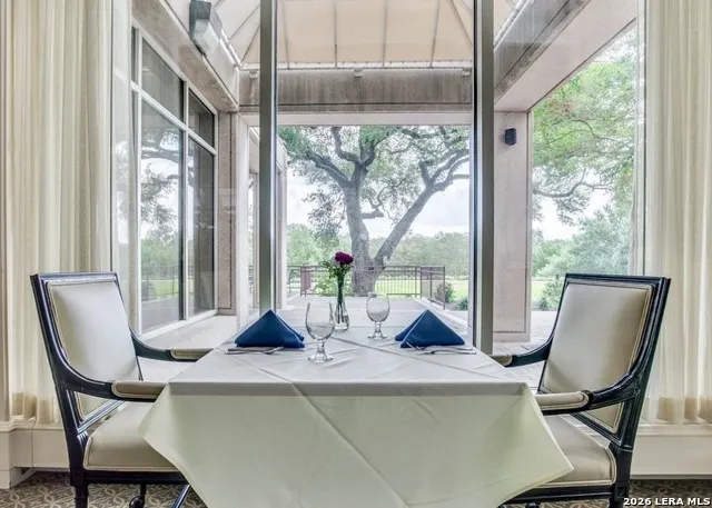 1 TOWERS PARK LN #213 San Antonio, TX 78209