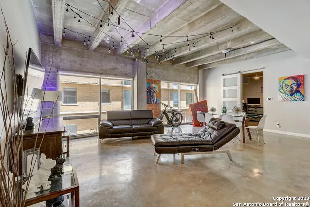 1115 S ALAMO ST #2307 San Antonio, TX 78210