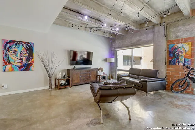 1115 S ALAMO ST #2307 San Antonio, TX 78210
