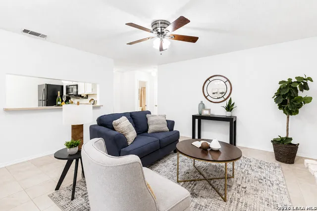 3430 Turtle Village #101 San Antonio, TX 78230