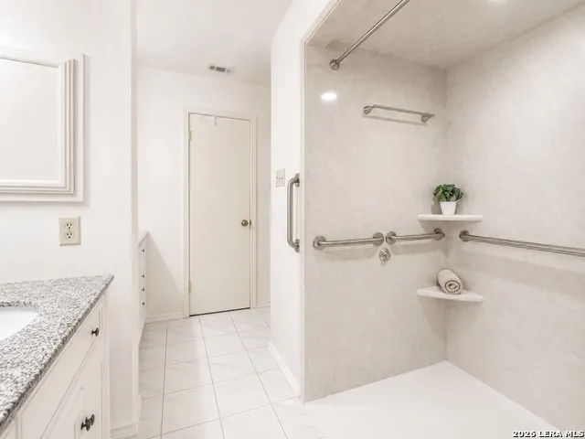 3430 Turtle Village #101 San Antonio, TX 78230