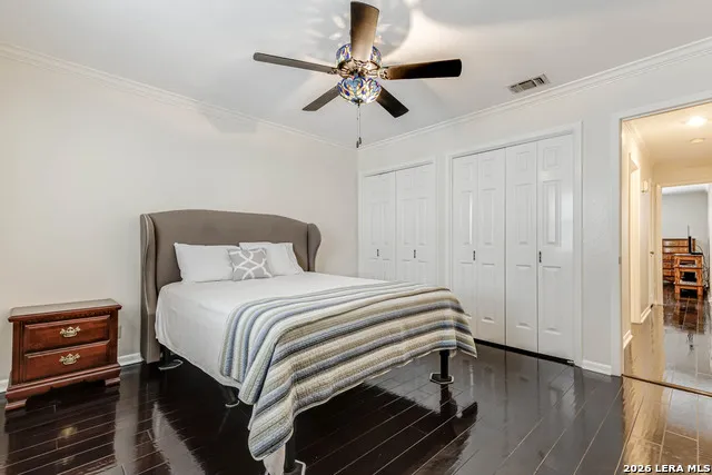 8415 Fredericksburg #307 San Antonio, TX 78229