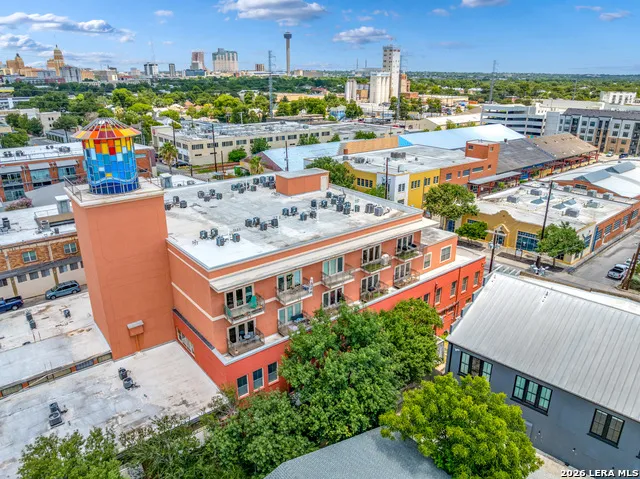 1401 S Flores #308 San Antonio, TX 78204