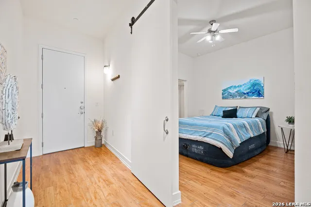 1401 S Flores #308 San Antonio, TX 78204