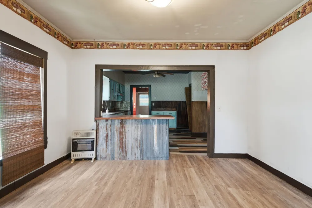 506 E Longview Street Arp, TX 75750