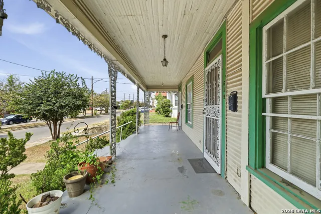 515 W WOODLAWN AVE San Antonio, TX 78212