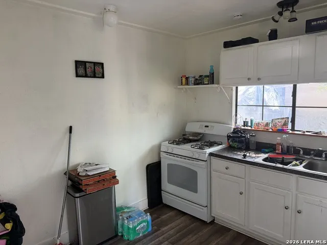 325 Sims San Antonio, TX 78225