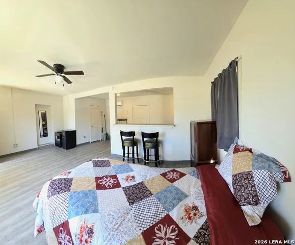 1211 Gladstone San Antonio, TX 78225