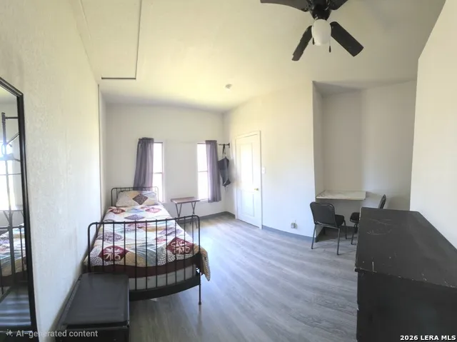 1211 Gladstone San Antonio, TX 78225
