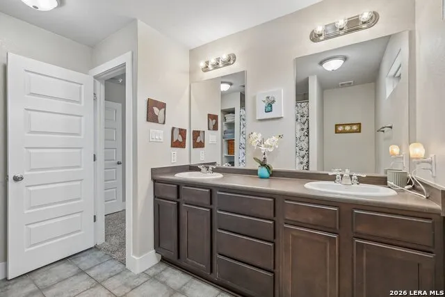 2706 Lake Louise San Antonio, TX 78228