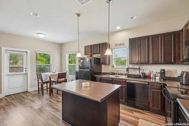 2706 Lake Louise San Antonio, TX 78228