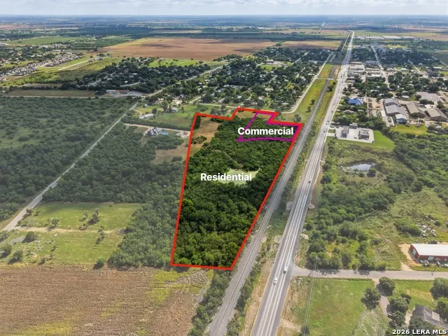 00 N Beyer Marion, TX 78124