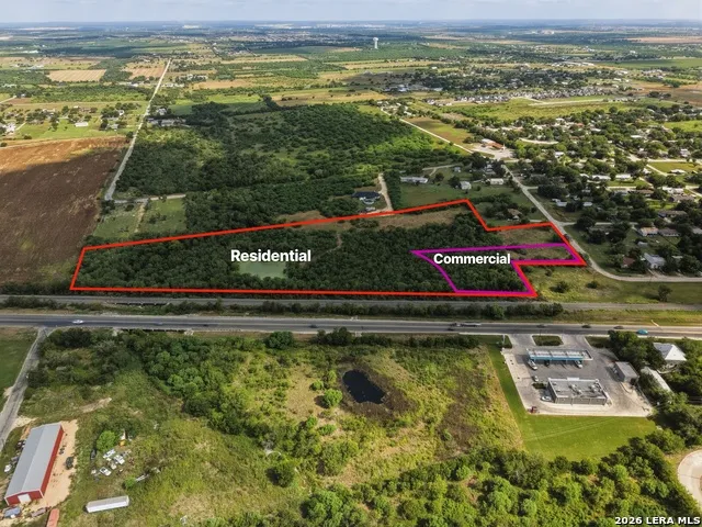 00 N Beyer Marion, TX 78124
