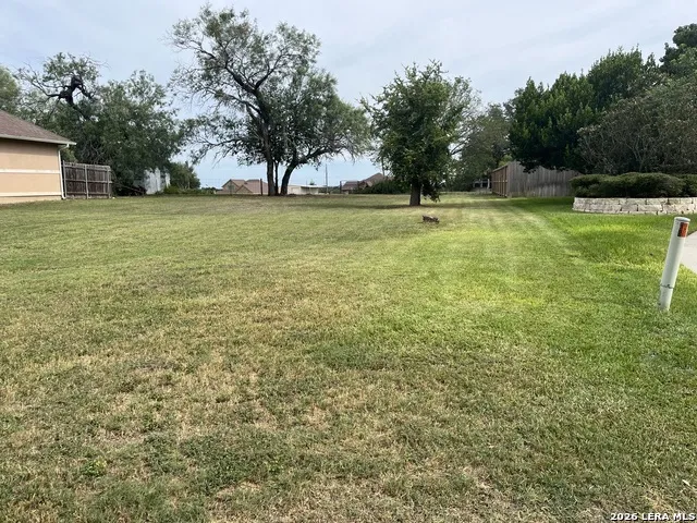 1725 Sudberg Seguin, TX 78155