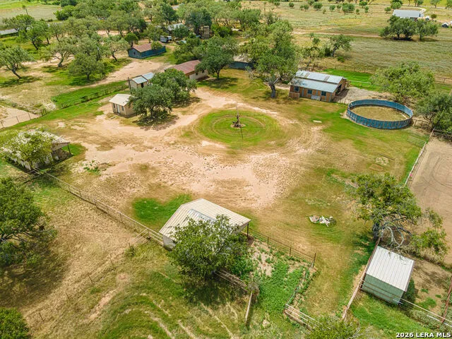 2095 E Fm 1518 St Hedwig, TX 78152