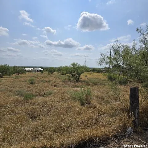 736 Chula Vista Rd. Eagle Pass, TX 78852