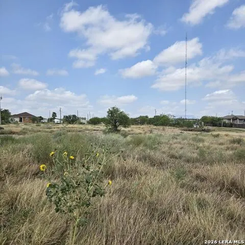 736 Chula Vista Rd. Eagle Pass, TX 78852