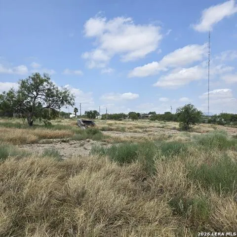 736 Chula Vista Rd. Eagle Pass, TX 78852