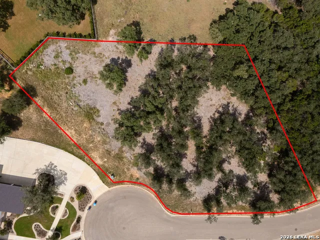 3009 WELLESLEY KY Shavano Park, TX 78231