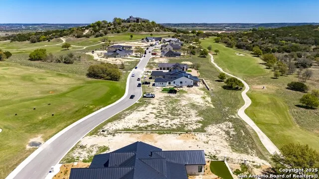 1020 Albatross Kerrville, TX 78028